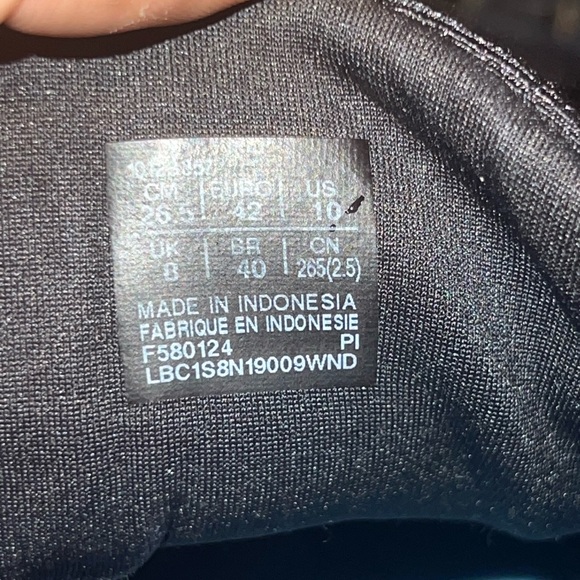 ASICS women’s Black Running Shoes - Picture 5 of 7